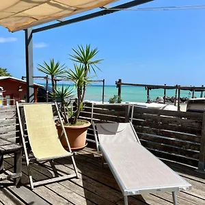 appartamento-con-accesso-privato-spiaggia.hotelitalianriviera.com/